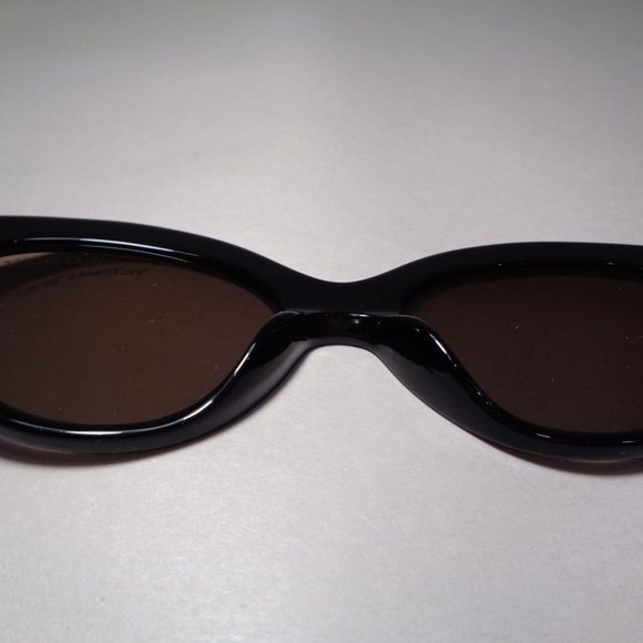 Victoria\'s Secret VS0009 Black Gold New Sunglasses main image 9